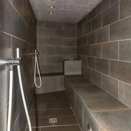 Exclusive Near Ischgl With Area In House Lägenhet *